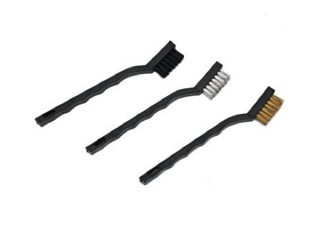 3-PC Brush With Plastic Handle